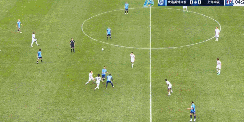 足协杯:大连英博1-0战胜上海申花,晋级四强